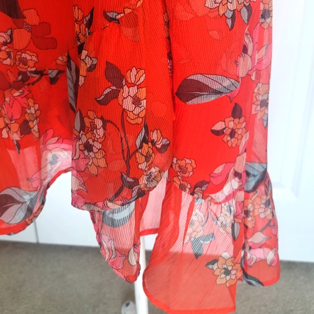 Dress - Picture 4 of 8